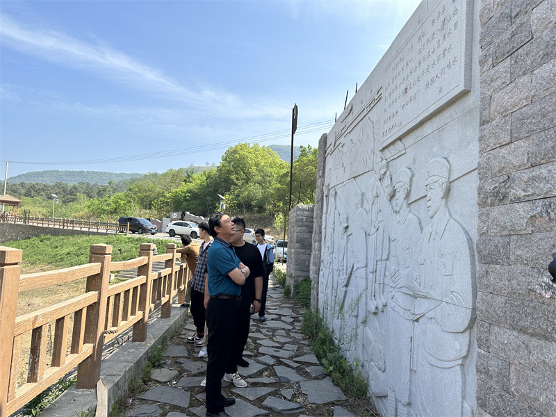 “追尋紅色足跡，擁抱生態(tài)夏意”-夏日團(tuán)建活動6